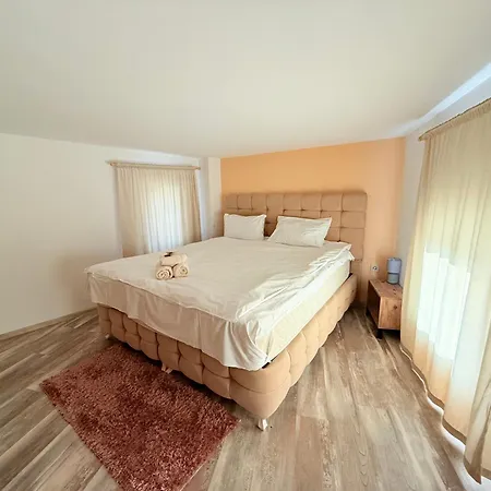 Center The Quiet Luxury 6 Plovdiv